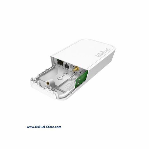 MikroTik RBwAPR-2nD&R11e-LoRa9 Access Point Ports